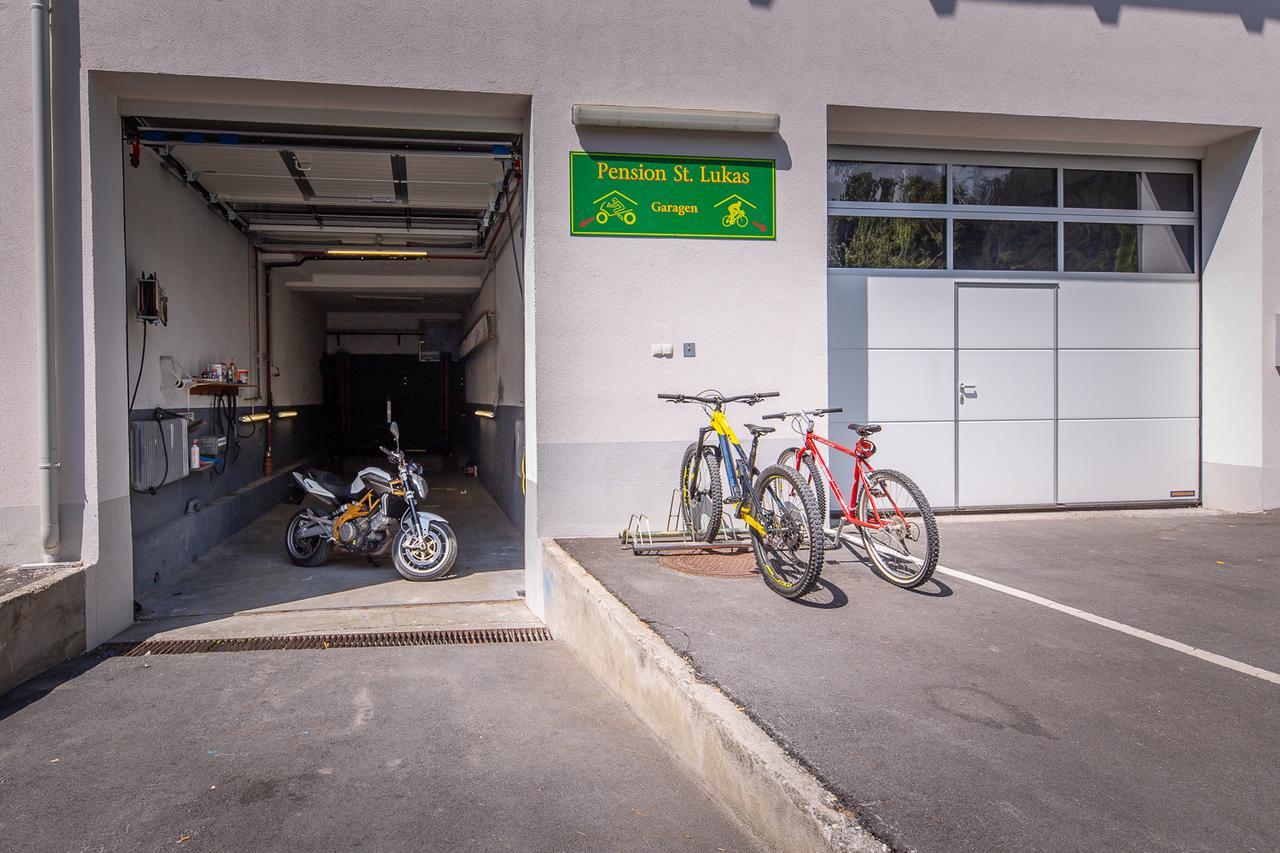 Pension St.Lukas พฟุนด์ส ภายนอก รูปภาพ